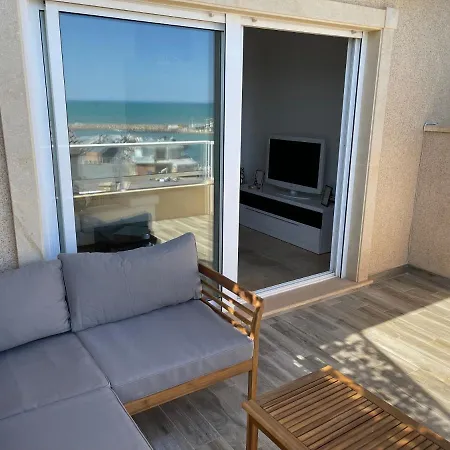 Duplex Penthouse With Sea, Beach, Marina & Mountain Views *